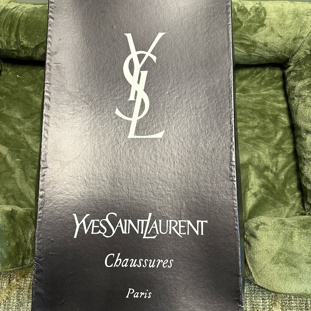 Yves Saint Laurent Burgundy Heeled Boots - Picture 9 of 10
